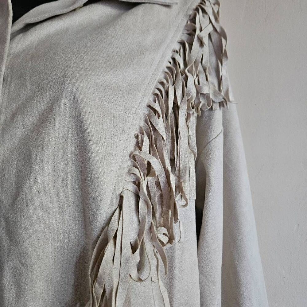 NWT Acoa Fringe Button Up Blouse - Picture 4 of 8